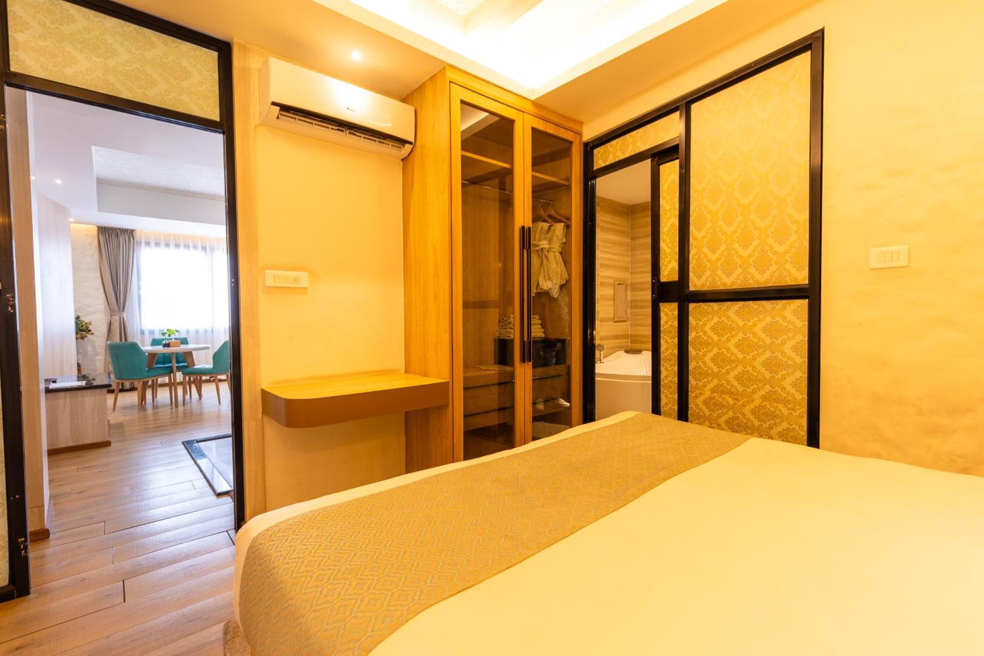 Arushi Boutique Hotel Katmandu Eksteriør bilde